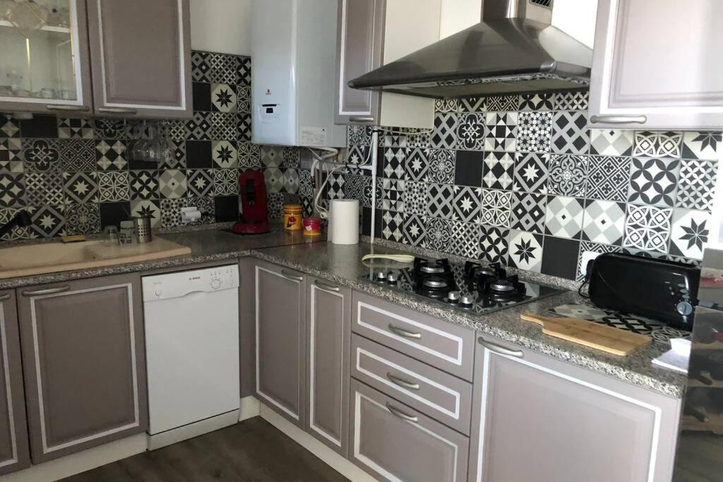 Appartement Vue Mer Avec Parking Gratuit Sur Place Bastia  Kültér fotó
